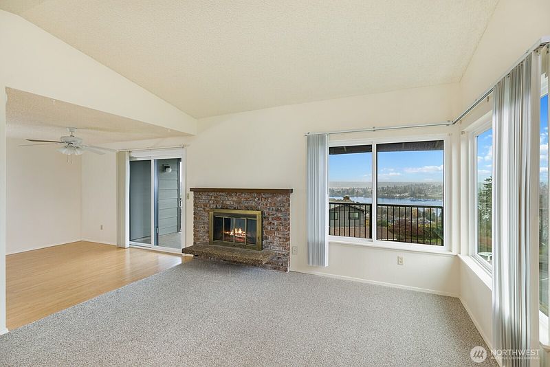 3rd image of 3370 Narrows View Lane NE #202