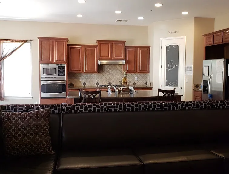 1812 W Horsetail Trl — Photo 3