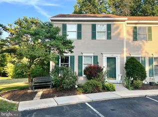6360 Darlington Dr, Harrisburg, PA 17112