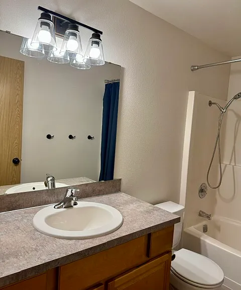1410 W Prasch Ave — Photo 20