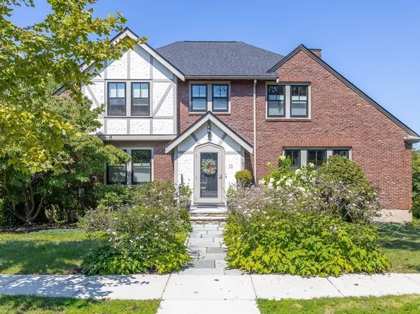 36 Madison St, Belmont, MA 02478