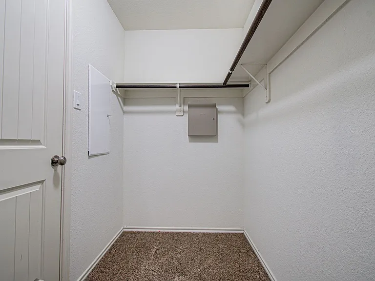 1418 Spencer Glen Ln — Photo 28