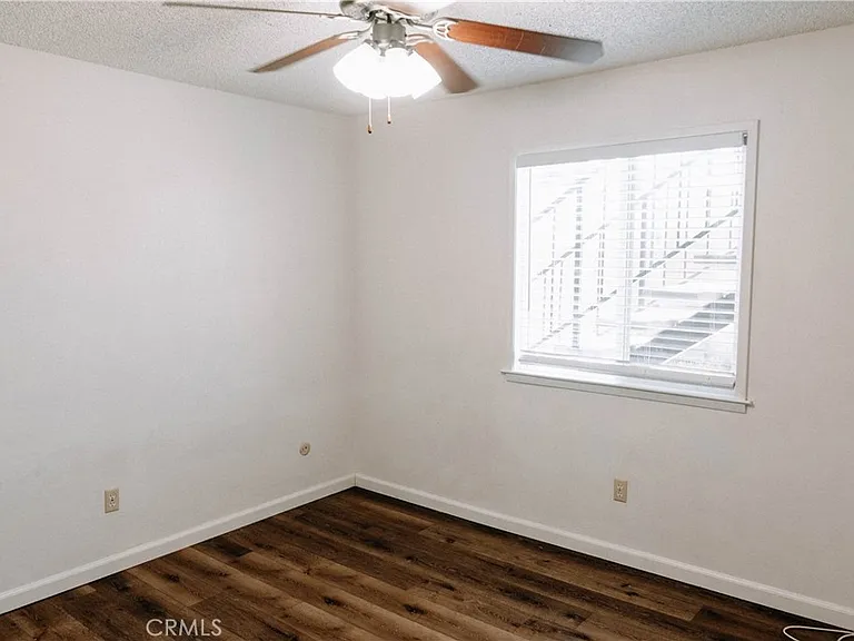217 E I St — Photo 13