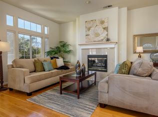 23 Arroyo View Cir, Belmont, CA 94002