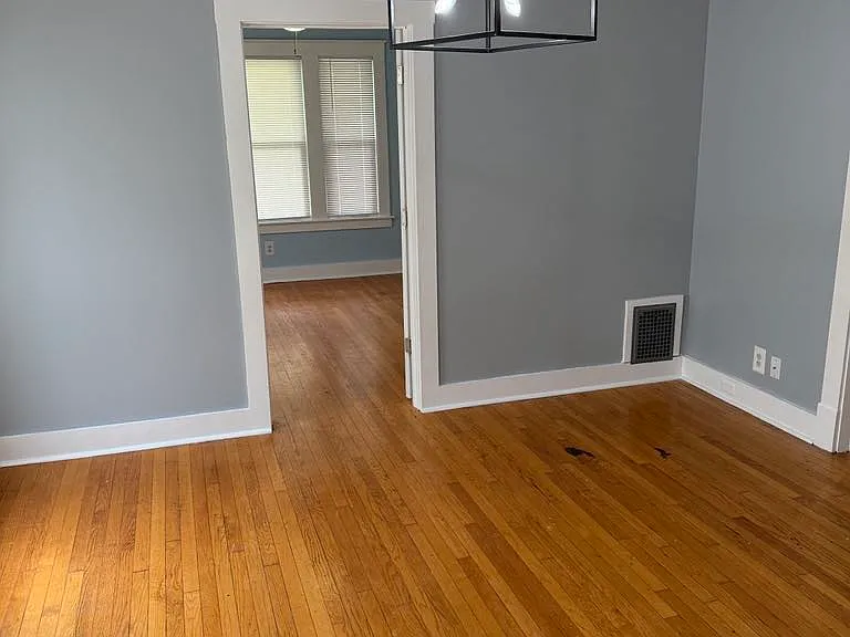 219 Stanley St #1 — Photo 5