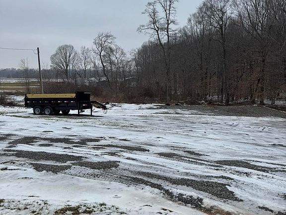 5th image of 216 Clear Fork Rd