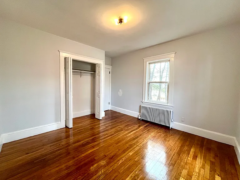 93 Pleasant St #2 — Photo 13