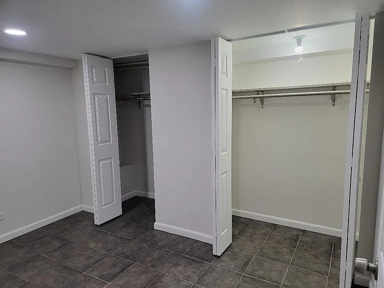 2837 N Long Ave #BASEMENT — Photo 6