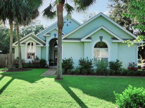 3141 Calle De Ciervo, Navarre, FL 32566