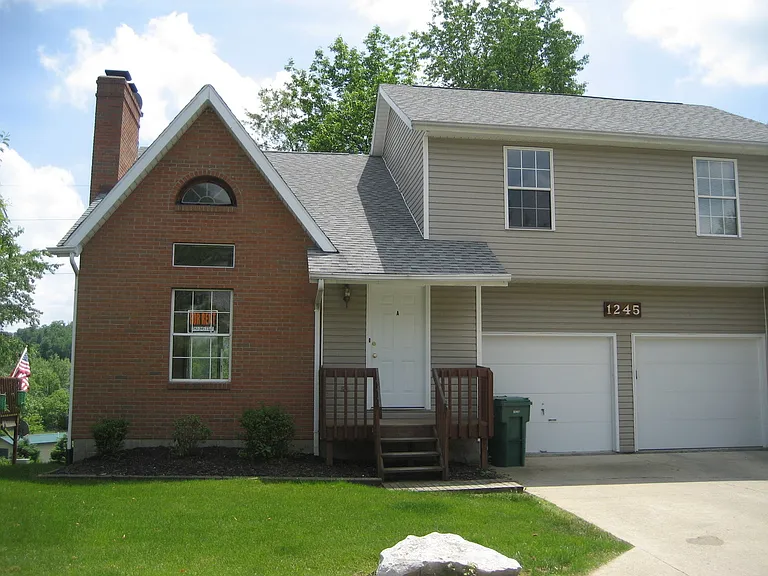 1243B-1245A Pineview Trl — Photo 1