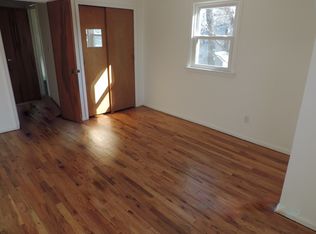 24 Phelps Ln, North Babylon, NY 11703