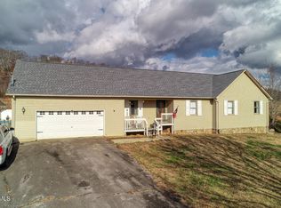 202 Barton Rd, Rogersville, TN 37857