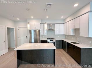 151 Highland Ave #2F, Somerville, MA 02143