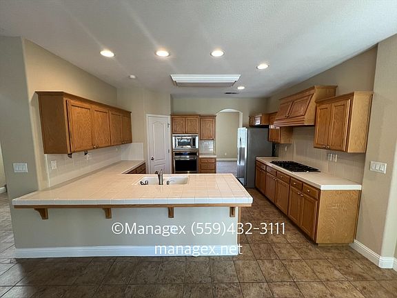 5th image of 8635 N Richelle Ave