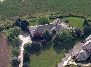 6895 September Blvd, Long Grove, IL 60047