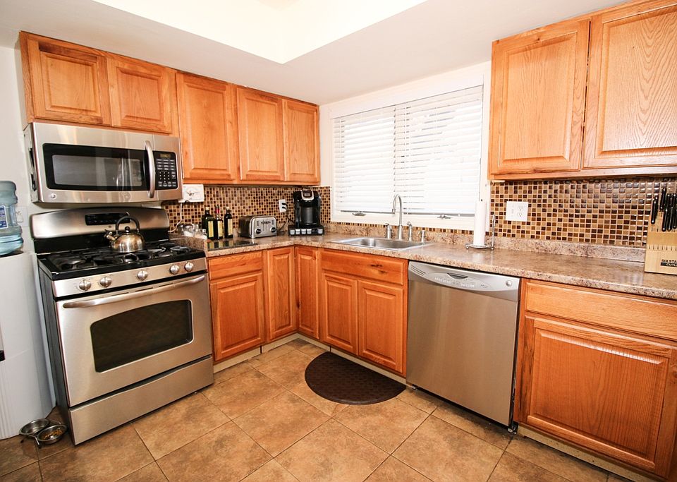              What a kitchen!