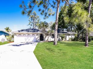 2437 Dover Ave, Fort Myers, FL 33907