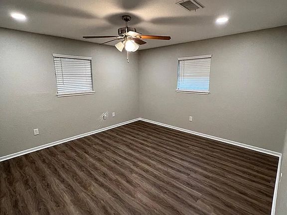 5th image of 1333 Westheimer Rd