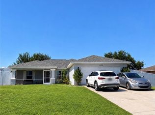 1039 Albert Ave, Lehigh Acres, FL 33971