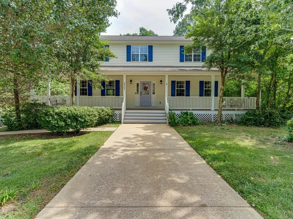 8640 Banner Elk Rd, Soddy Daisy, TN 37379