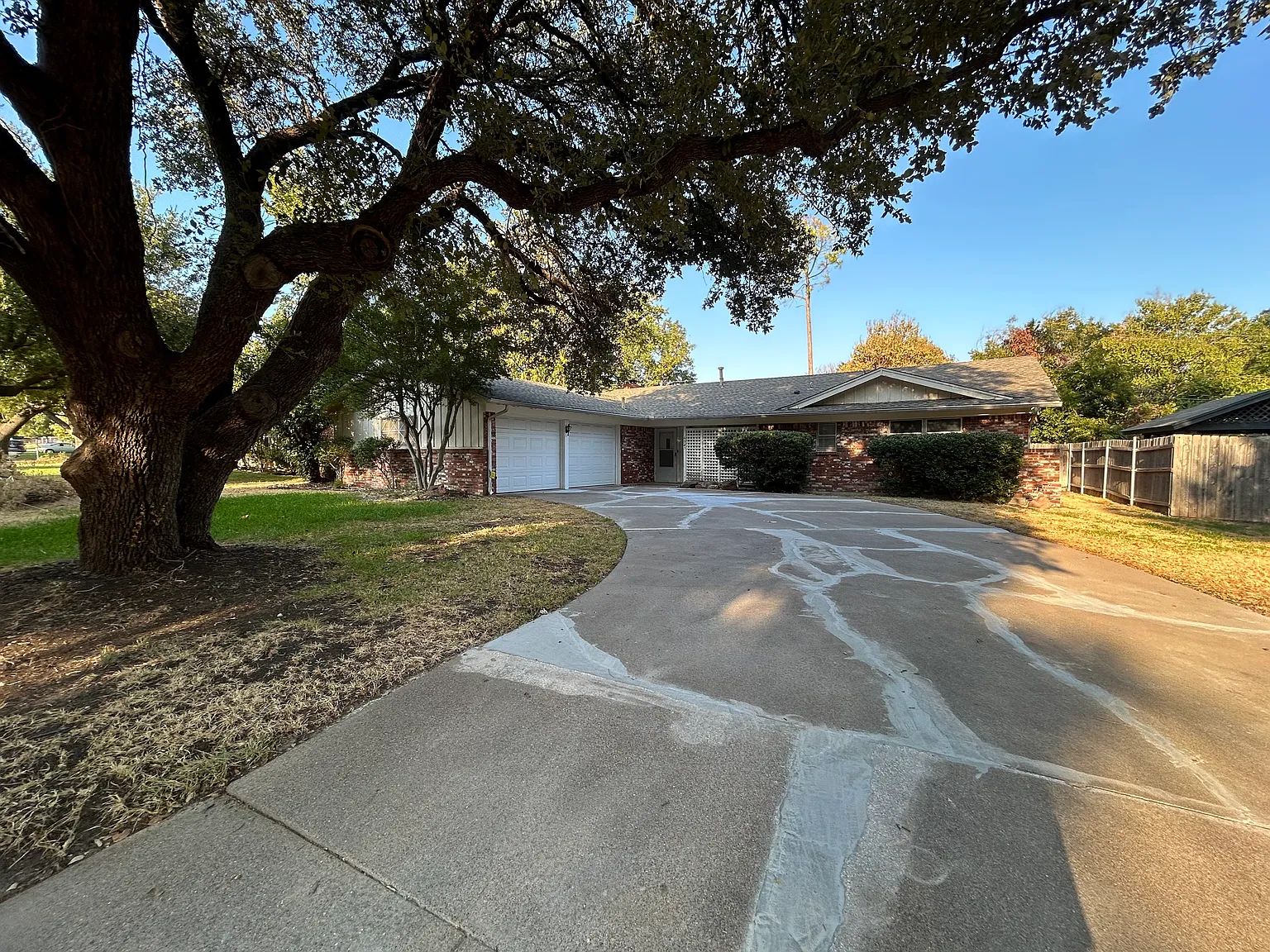 4 bed, 1694 sqft, $1,850 — Photo 1