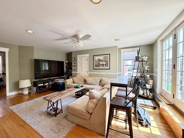 47 Mystic St #2 — Photo 1