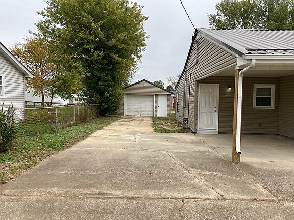 4th image of 7003 Betsy Ross Dr