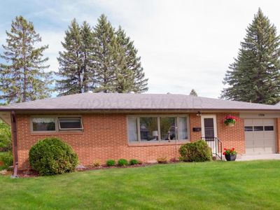 1324 15th Ave S, Moorhead, MN, 56560