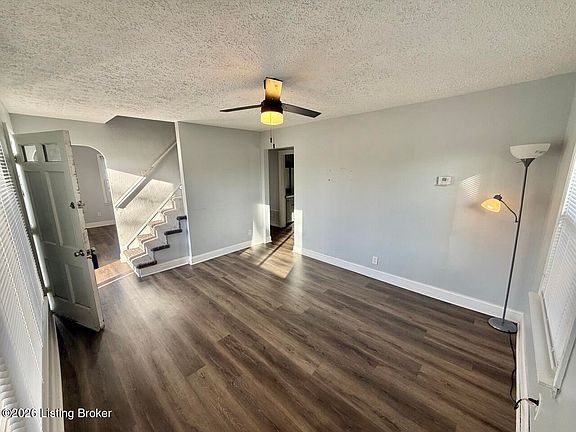 5th image of 8615 Blue Lick Rd