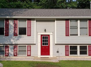 311 Jennifer Dr, Coatesville, PA 19320