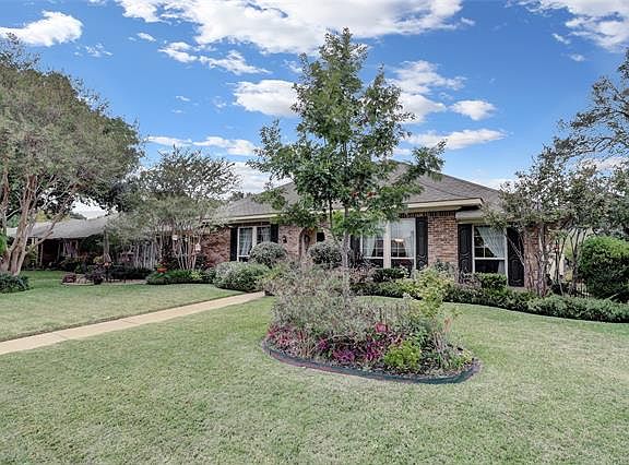 3rd image of 3917 Sonora Dr