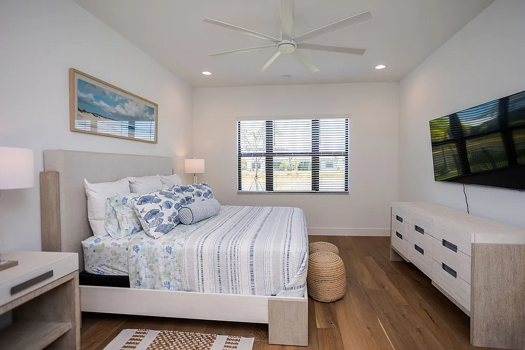 3 bed, 2135 sqft, $4,800 — Photo 4