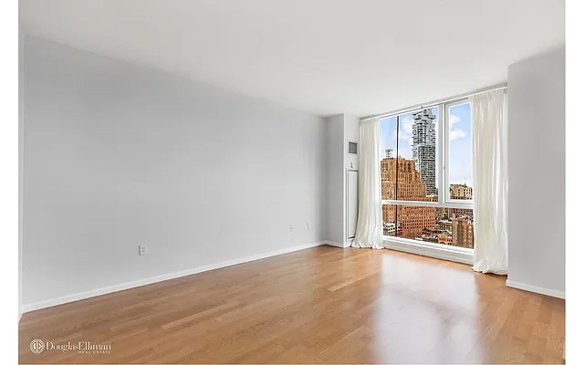 Sold by Douglas Elliman | media 8