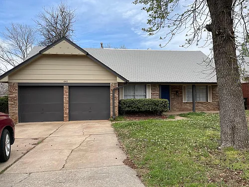 641 Belle Air Ave Photo 1