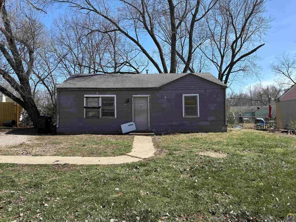 229 SE 35th Ter, Topeka, KS 66605