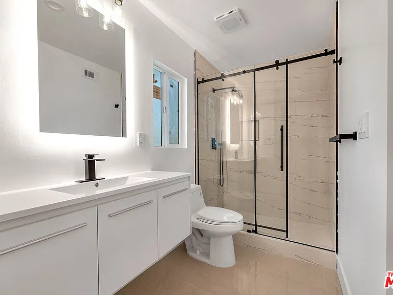 5892 Fairhaven Ave — Photo 6