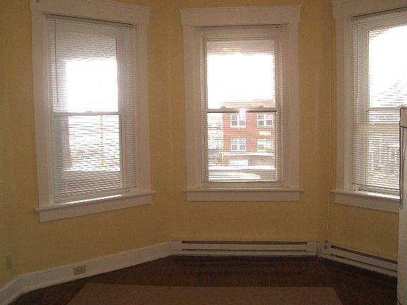 5th image of 2225 Buxton Ave APT 7