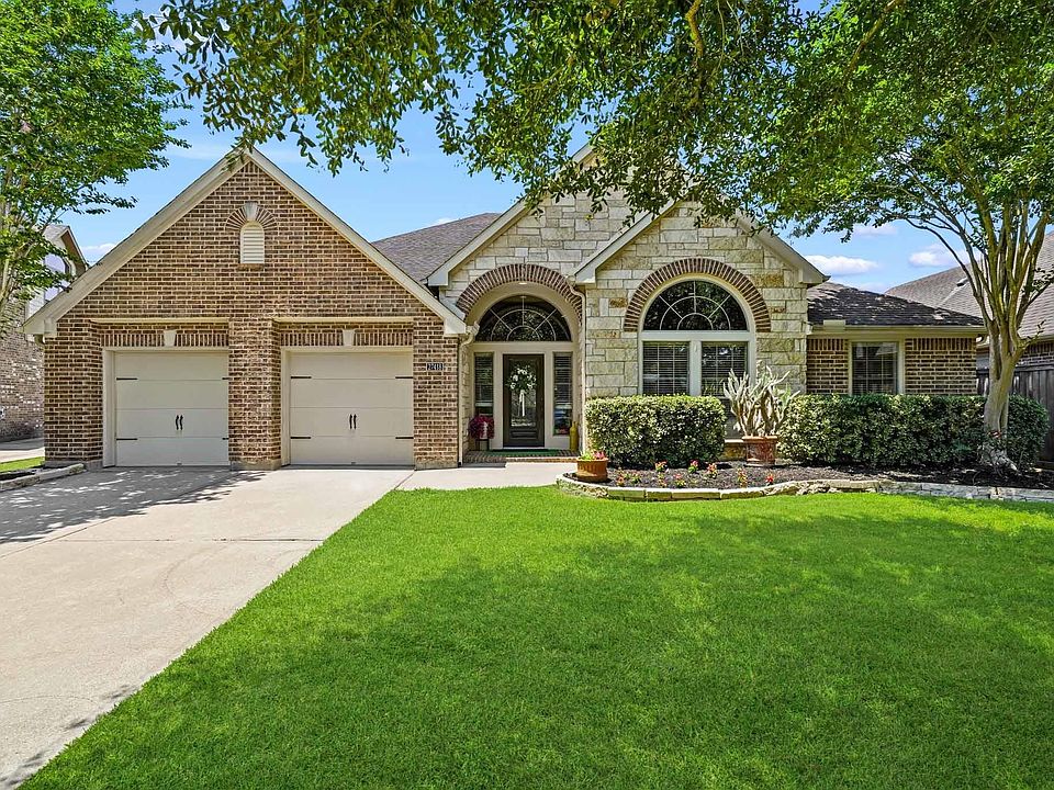 1st image of 27418 N Saddle Creek Ln