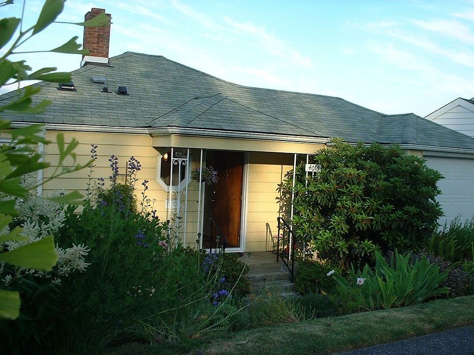 2nd image of 4016 24th Pl S