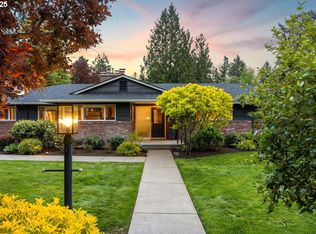 10250 SW Arborcrest Way, Portland, OR 97225