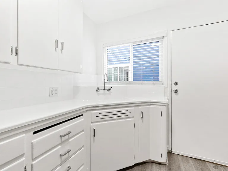4115 Palmwood — Photo 25
