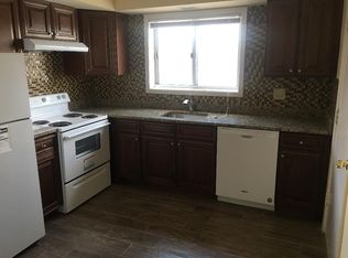 1402 Carol St #2B, Park Ridge, IL 60068