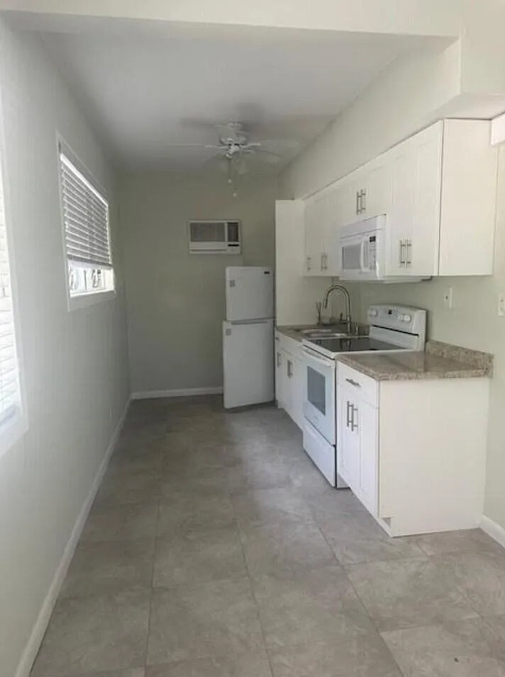 1 bed, 1.0 bath, 512 sqft, $2,000 — Photo 3