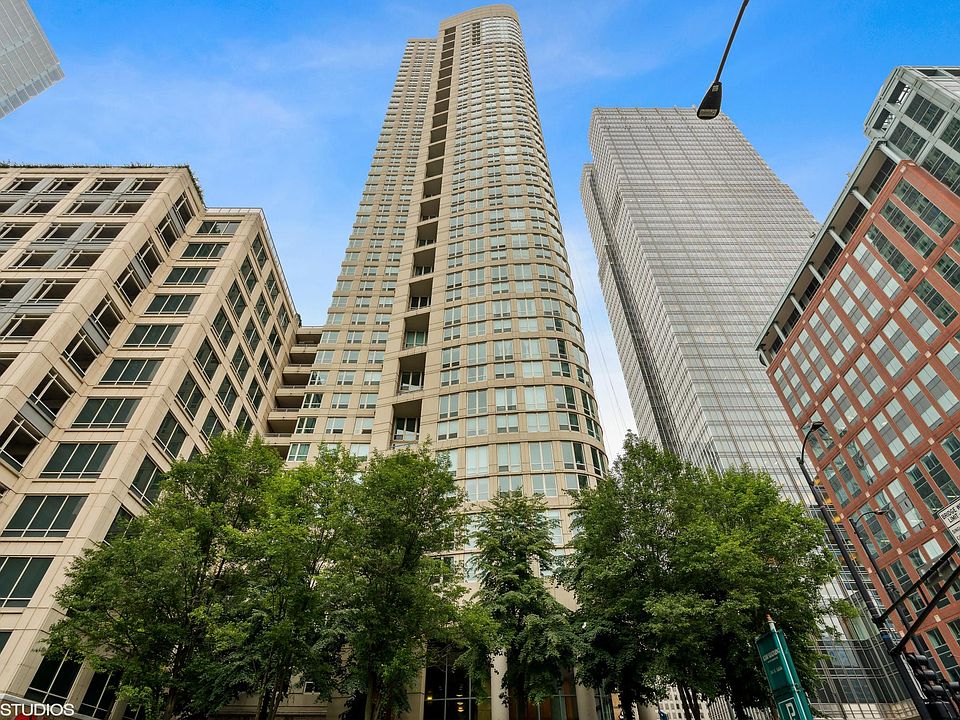 1st image of 345 N Lasalle St #2901