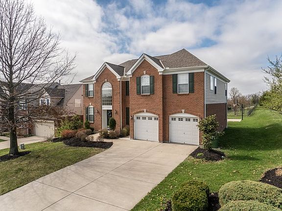 2nd image of 390 Foxhunt Dr