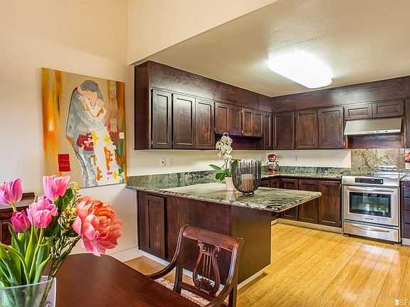 4th image of 208 N Lake Merced Hls APT 4D