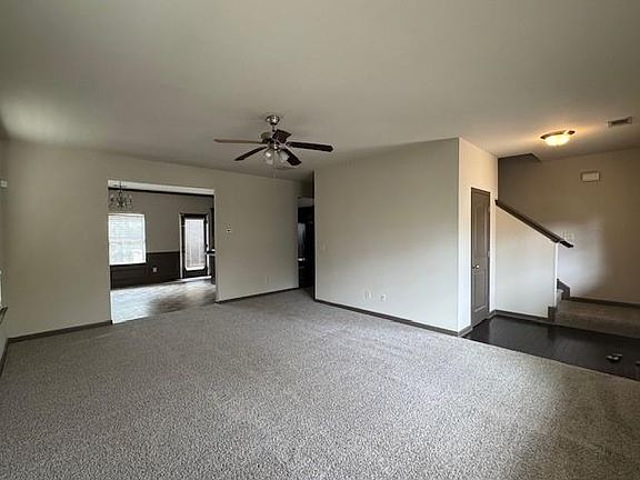 2nd image of 3280 Ivey Ridge Rd