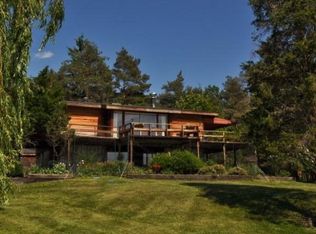 3 Sun Downs Rd, Ithaca, NY 14850