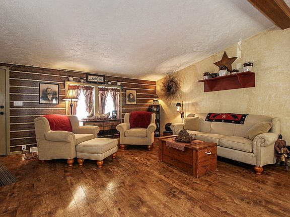 2nd image of 139 Saint Pauls Dr