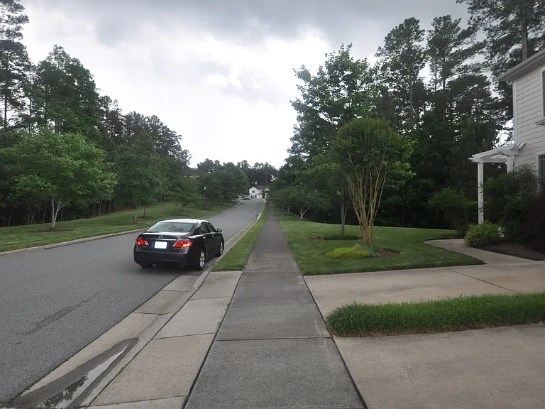 206 Charleston Ln — Photo 2
